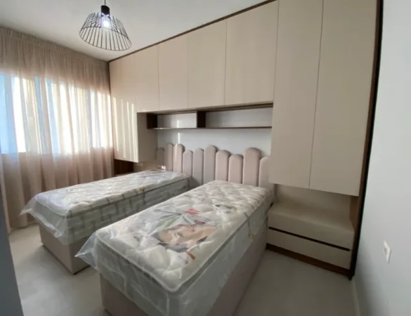 Tirane, jepet me qera apartament 2+1+Ballkon Kati 6, 100 m² 750 € (Astir)