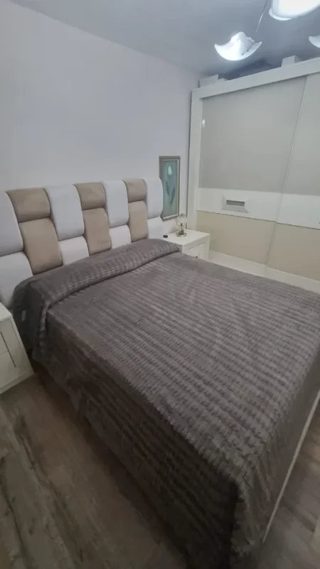 Tirane, shitet apartament 3+1 Kati 4, 103 m² 225.000 € (21 Dhjetori)