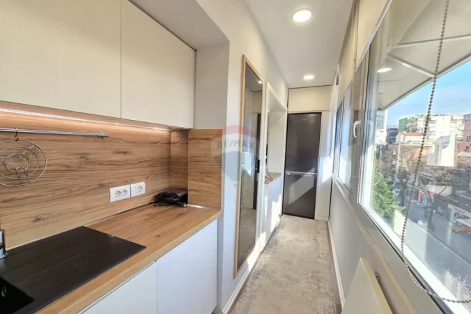 Tirane, jepet me qera apartament 2+1+Aneks+Ballkon Kati 5, 75 m² 850 € 