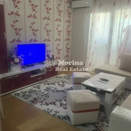 Tirane, jepet me qera apartament 1+1 Kati 7, 70 m² 450 € (Fresku)