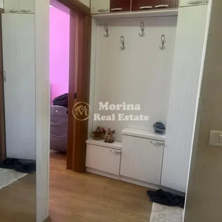 Tirane, jepet me qera apartament 1+1 Kati 7, 70 m² 450 € (Fresku)