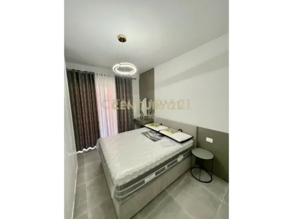 Tirane, shes apartament 2+1+Ballkon Kati 4, 103 m² 247.000 € (KOMPLEKSI ARLIS "FARMACIA 10")