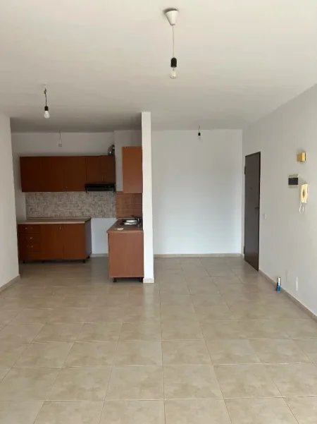 Tirane, jepet me qera apartament 2+1+Ballkon Kati 6, 96 m² 450 € 