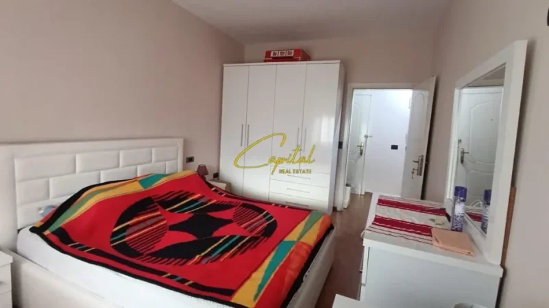 Tirane, jepet me qera apartament 1+1 Kati 6, 69 m² 400 € (ISH TREGU ELEKTRIK)
