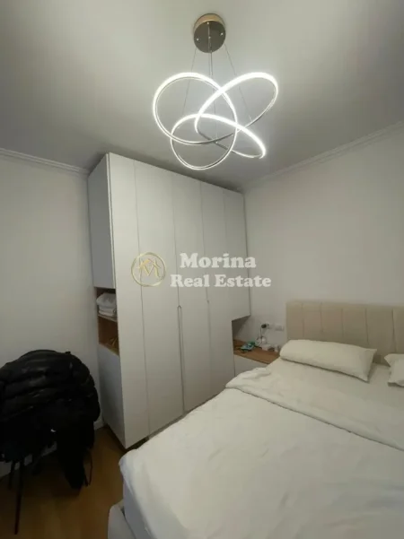 Tirane, jepet me qera apartament 1+1 Kati 1, 65 m² 600 € (Rruga Kavajes)