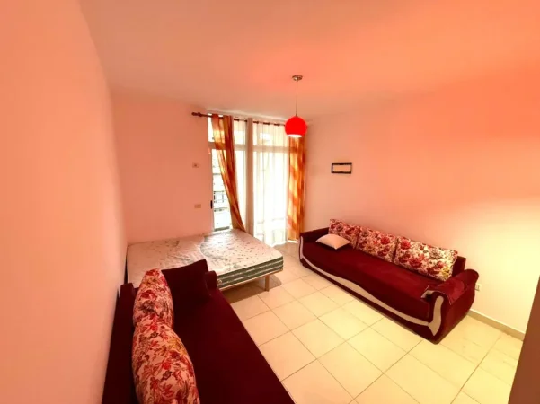 Tirane, shitet garsonier 1+1+Ballkon Kati 6, 44 m² 69.000 € (Rruga Athanas Tashko)