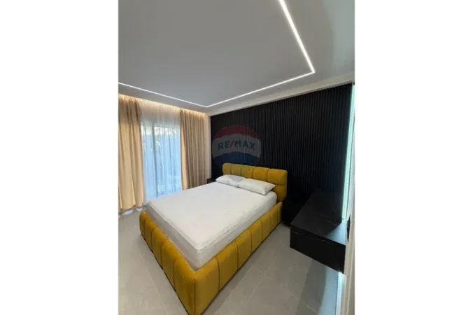 Vlore - Lungomare, jepet me qera apartament 1+1 Kati 4, 67 m² 700 € (Rruga Dhimitër Konomi, Ujë i Ftohtë, Vlorë)