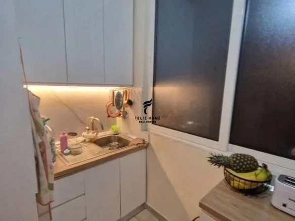 Tirane, shitet apartament 1+1+Ballkon Kati 4, 49 m² 120.000 € (STACIONI TRENIT)