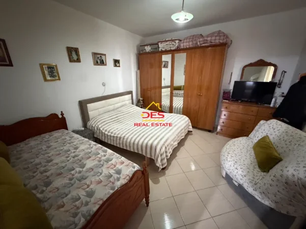 Vlore, shitet shtepi Kati 0, 131 m² 170.000 € (Lagja "Topana")