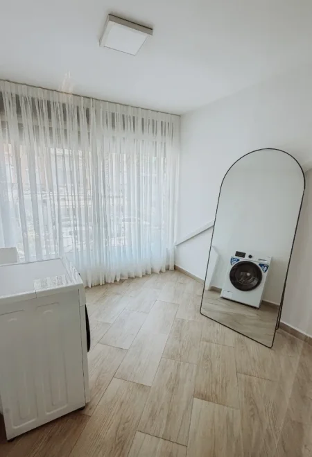 Tirane, jepet me qera apartament Kati 2, 110 m² 930 € (Myslym Shyri)