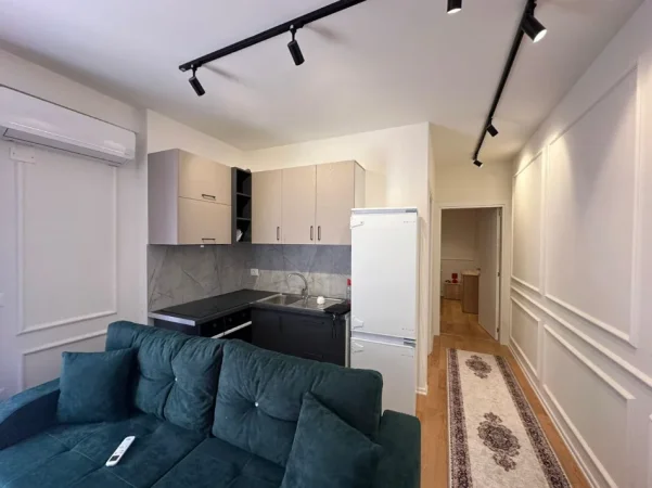 Tirane, jepet me qera apartament 1+1 Kati 3, 68 m² 550 € (SELITE)