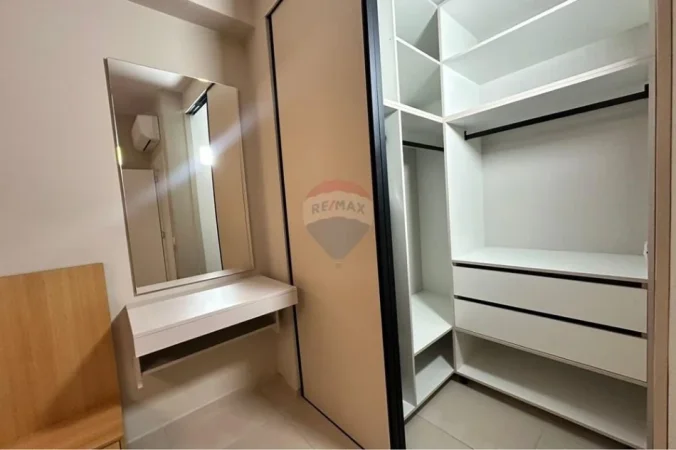 Tirane, jepet me qera apartament 1+1 , 85 m² 800 € (myslym shyri)