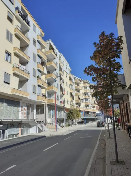 Tirane, shitet apartament 2+1 Kati 3, 107 m² 183.340 € 