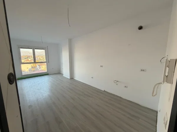 Tirane, shitet apartament 1+1 Kati 4, 66 m² 88.000 € (Paskuqan)