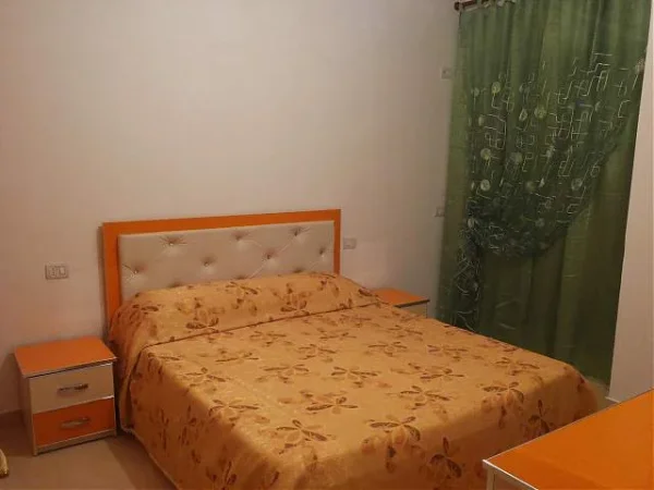 SHËNGJIN, Ofrojmë me qera apartamente ne plazh 1+1+ ballkon Kati 4.    (Shëngjin)