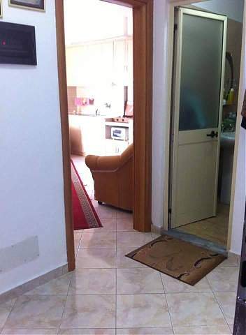 Durres, jap me qera apartament 1+1 Kati 5, 51 m² 30 Euro/nata (Plazhit, rruga Pavarsia)