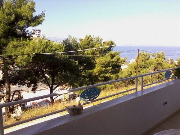 Sarande, jap me qera Vile 2+1+BLK Kati 2, 500 m² 3.000  (Hotel Freskia ne zbritje te qafes se 6)