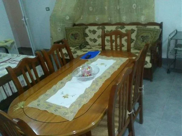 Sarande, jap me qira apartament Kati 4,(Rr.Vace Zela, perball ishujve)