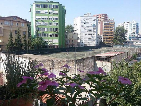 FOR RENT Tirane, jap me qera 1+1 kati 1 =  380 EURO Rr.Myslym Shyri