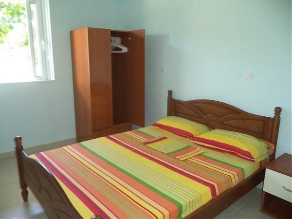 Himare, jap me qera apartament 60 m² 4.000 Leke/nata (Himare)