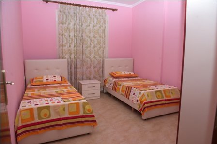 RENT APARTMENTS IN VLORE, jap me qera apartament Kati 1, 85 m² 35 Euro/nata (Rr.Aleksander Moisiu)