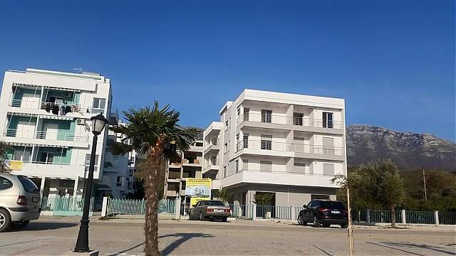 Vlore, jap me qera apartament Kati 2, 54 m² 45 Euro/nata (Vlore,Radhime)