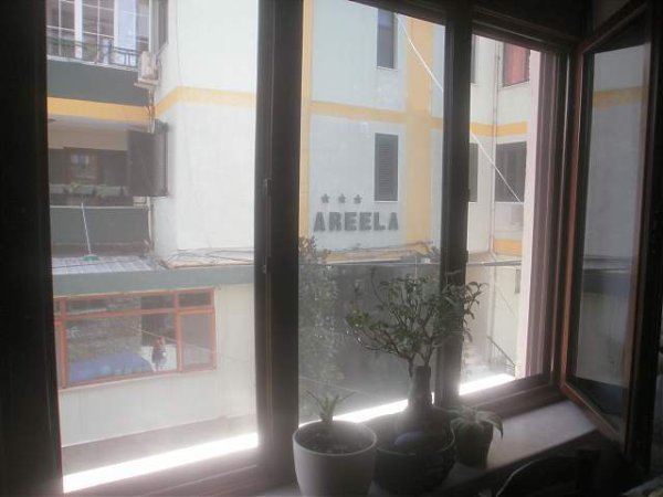 Tirane, shes apartament 1+1+A+BLK Kati 2, 120.000  Euro (Rr. Barrikadave)