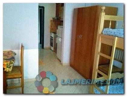 Durres, jap me qera garsonier Kati 3, 32 m² 10.000 Leke (plazhi iliria)