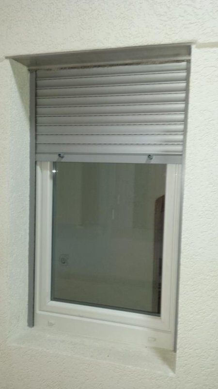 Dyer, Dritare PVC dhe Alumini