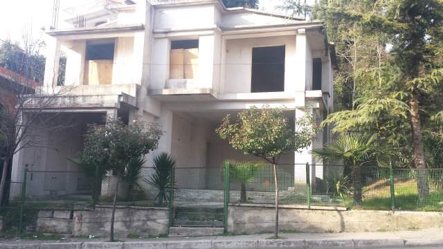 Tirane, shes Vile 3+1+A+BLK Kati 2, 250 m² 380.000 Euro (Gramoz Pashko)