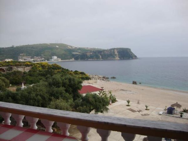 Vlore, jap me qera apartament Kati 1, 72 m²  (Himare)