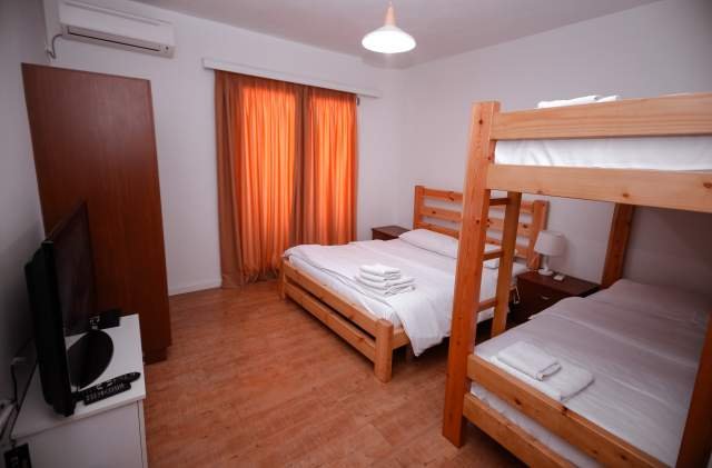 Tirane, shes hotel Kati 0, 500 m² 800.000 Euro (Kombinat)