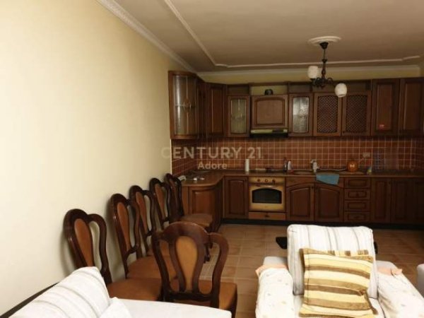 Tirane, jap me qera apartament 2+1+A+BLK Kati 7, 96 m² 420 Euro (Gjimnazi Petro Nini)