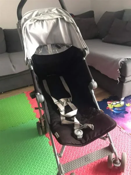 Tirane, shes Karroce Verore per femije 9.900 Lek