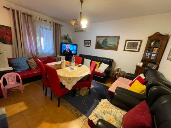 Tirane, shes apartament 3+1 Kati 5, 87 m² 120000 Euro (Rruga Mine Peza)