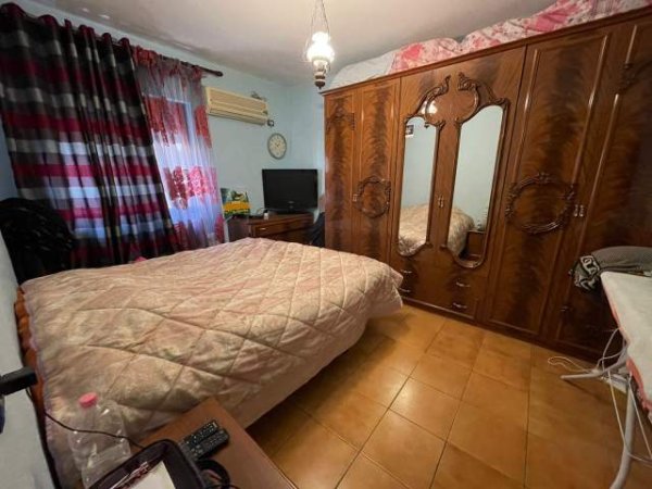 Tirane, shes apartament 3+1 Kati 5, 87 m² 120000 Euro (Rruga Mine Peza)