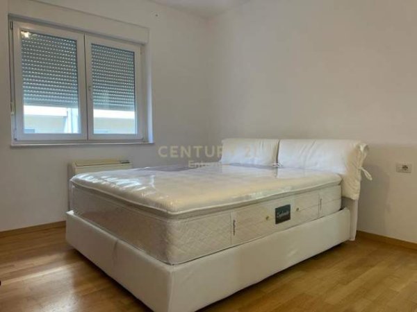 Tirane, shitet apartament 2+1+A+BLK Kati 2, 176 m² 225.000 Euro