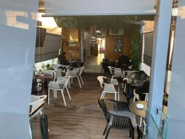 Tirane, Shitet biznesi mbrapa hotel Diplomat 2, lokal Kati 0, 70 m² 15.000 Euro (Irfan Tomini)