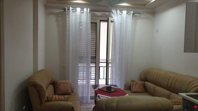 Tirane, jap me qera apartament 2+1+BLK Kati 6, 81 m² 300 Euro (rruga thoma goxhaj)