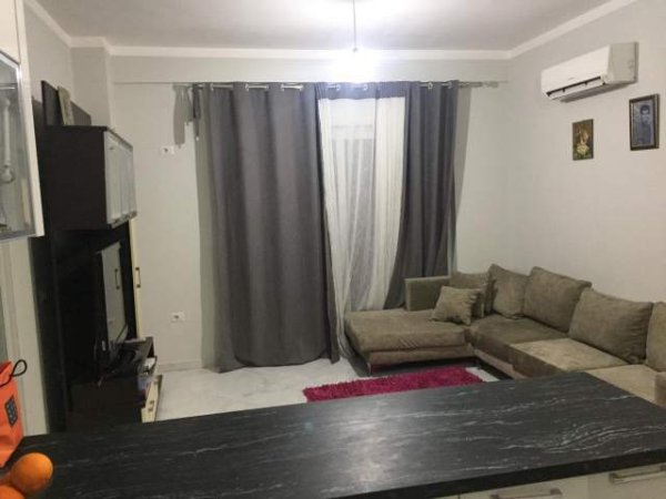 Tirane, shes apartament 3+1+A+BLK Kati 2, 136 m² 87.000 Euro (Rruga  Kastriotet Tirane)