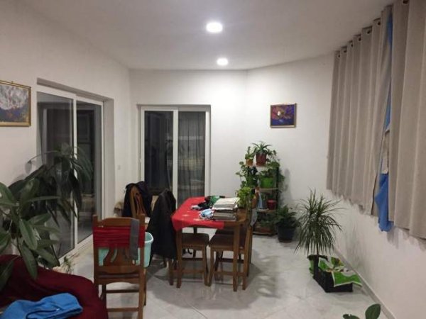 Tirane, shes apartament 3+1+A+BLK Kati 2, 136 m² 87.000 Euro (Rruga  Kastriotet Tirane)
