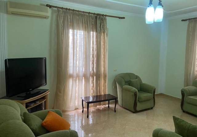 Elbasan, shitet apartament 100 m² 60.000 Euro