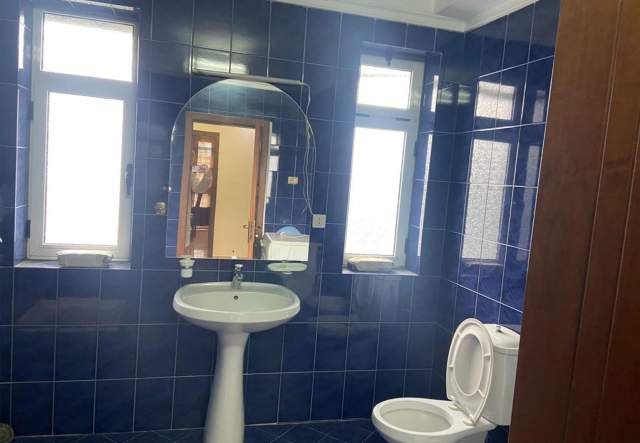 Elbasan, shitet apartament 100 m² 60.000 Euro