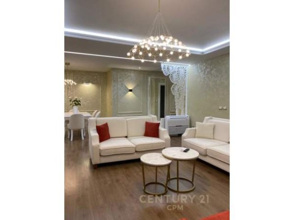 Tirane, shes apartament 3+1+A+BLK Kati 3, 173 m² 220.000 Euro (Kopshti Zoologjik)