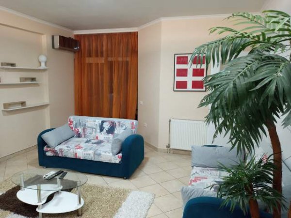 TIRANE, QERA Apartament 1+1+BLK Kati 3, 72m², 450 euro, Kompleksi KIKA, Komuna Parisit