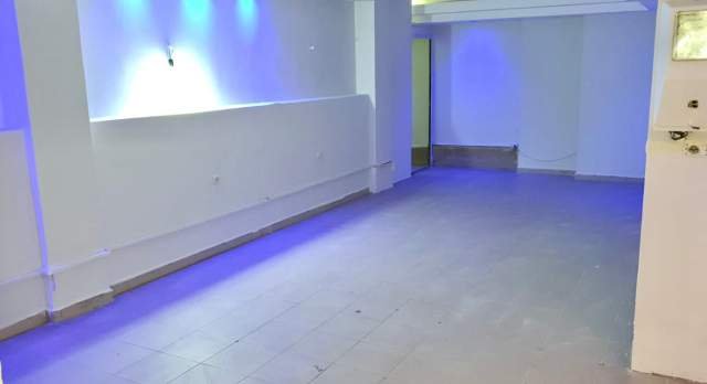 Tirane, shes ambjent biznesi Kati -1, 177 m² 145.000 Euro (Rr. Viktor Eftimiu ( Vasil Shanto - KESH ))