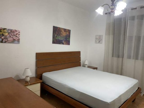 Tirane, jepet me qera apartament 3+1+A+BLK Kati 2, 140 m²  (Frosina Plaku)
