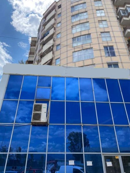 Tirane, jepet me qera ambjent biznesi Kati 1, 103 m² 730 Euro (Rruga Teodor Keko)