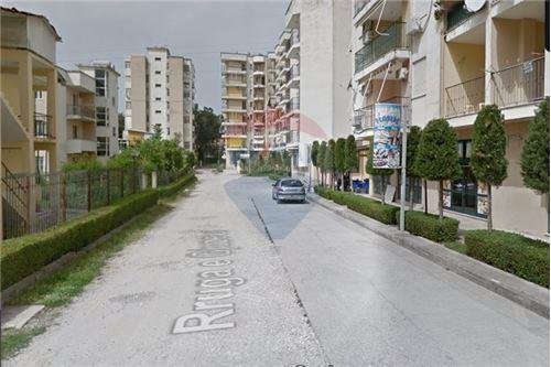 Durres, shitet apartament 2+1 Kati 6, 60 m² 55.000 Euro (Golem)