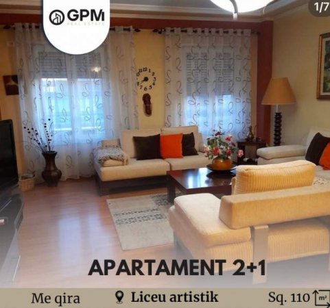 Tirane, jepet me qera apartament 2+1 Kati 10, 110 m² 1.000 Euro tek Liceu  Artistik